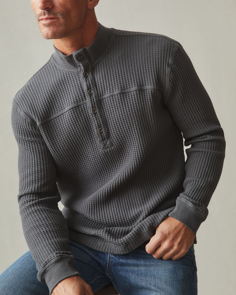 Waffle Yoke Henley Tee - Dark Charcoal