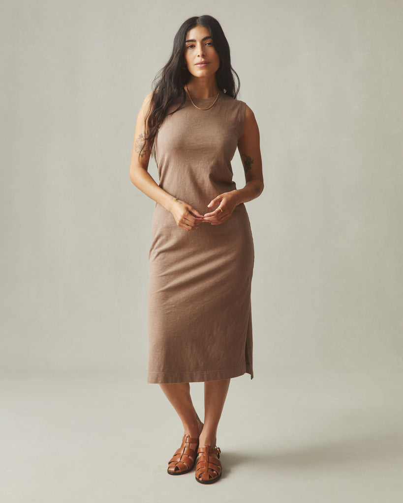 brown tank dress SITANO Women's Figo - Natural Effortless Elegance in Tall Womens Dresses The Perfect Blend of Style and Comfort Our Jersey Tank Dress for tall women is a dream for 59+ ladies who want to look chic while staying comfortable Women's Premium Slub Tank Dress