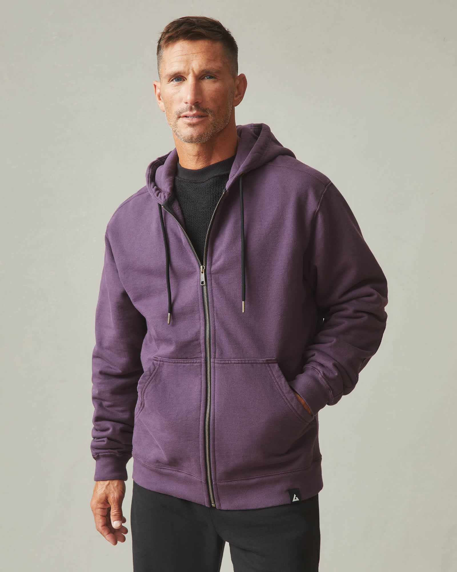 Men's Relaxed Classic Full Zip - Grapeseed