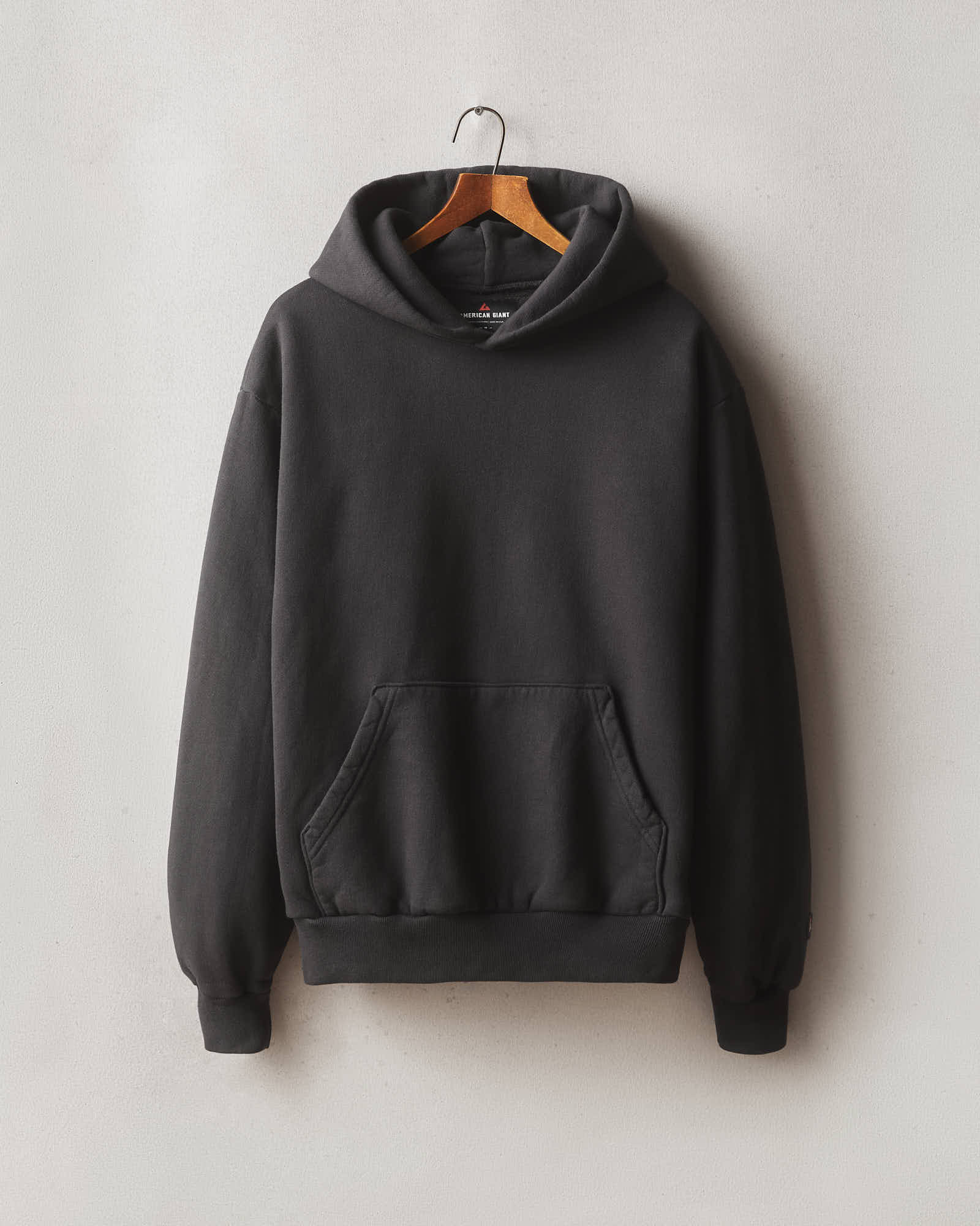 Unisex American Vintage Pullover Washed Black - Main Image