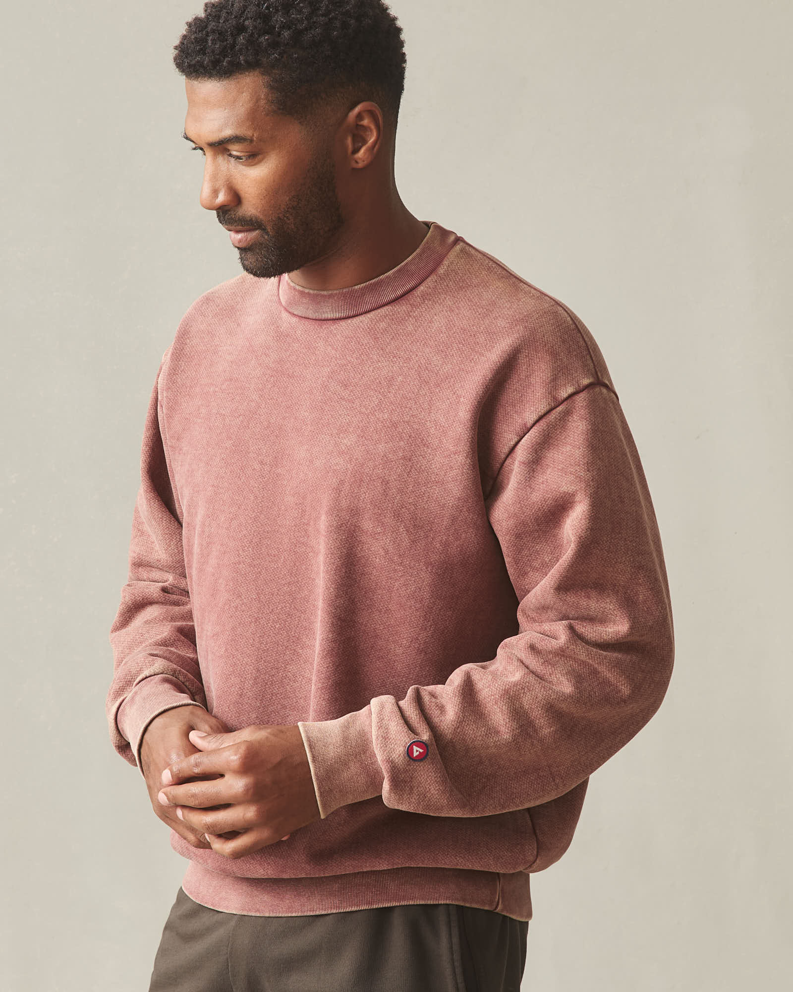 Unisex American Vintage Crew Sweatshirt - Mineral Wash Russet Brown