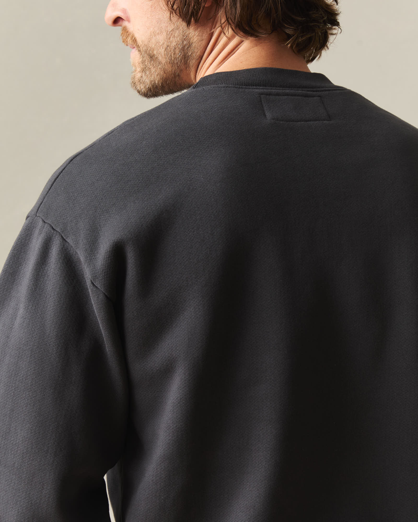 Unisex American Vintage Crew Sweatshirt - Washed Black