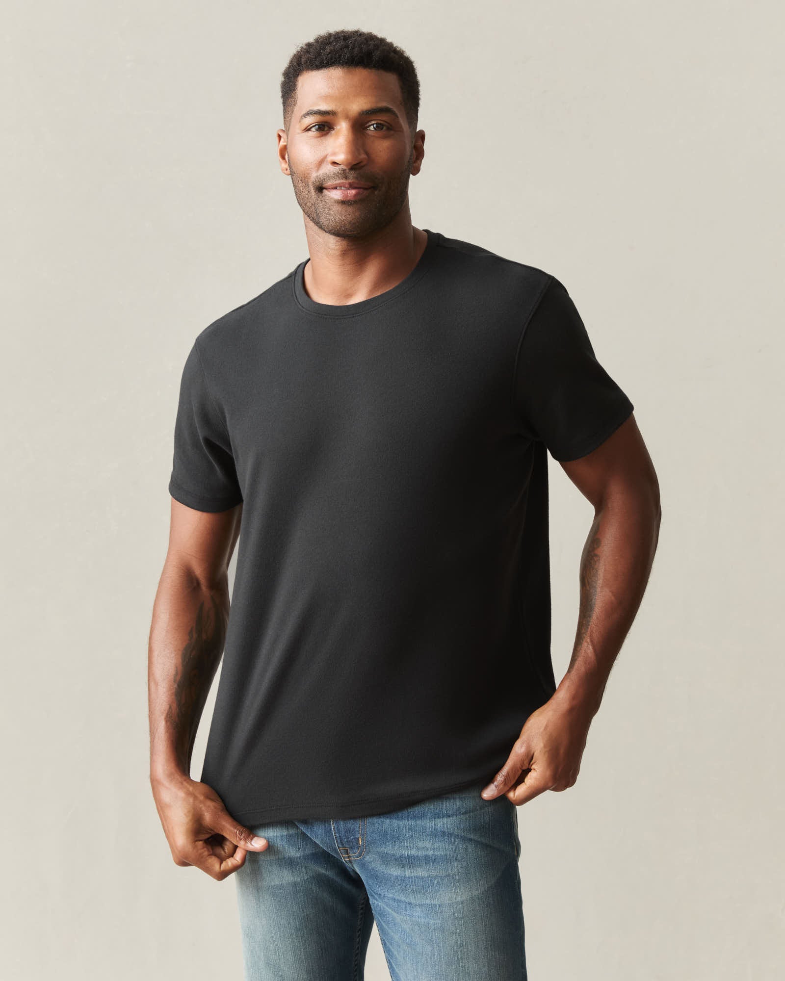 Men's Brushed Crew Tee - Black Solid