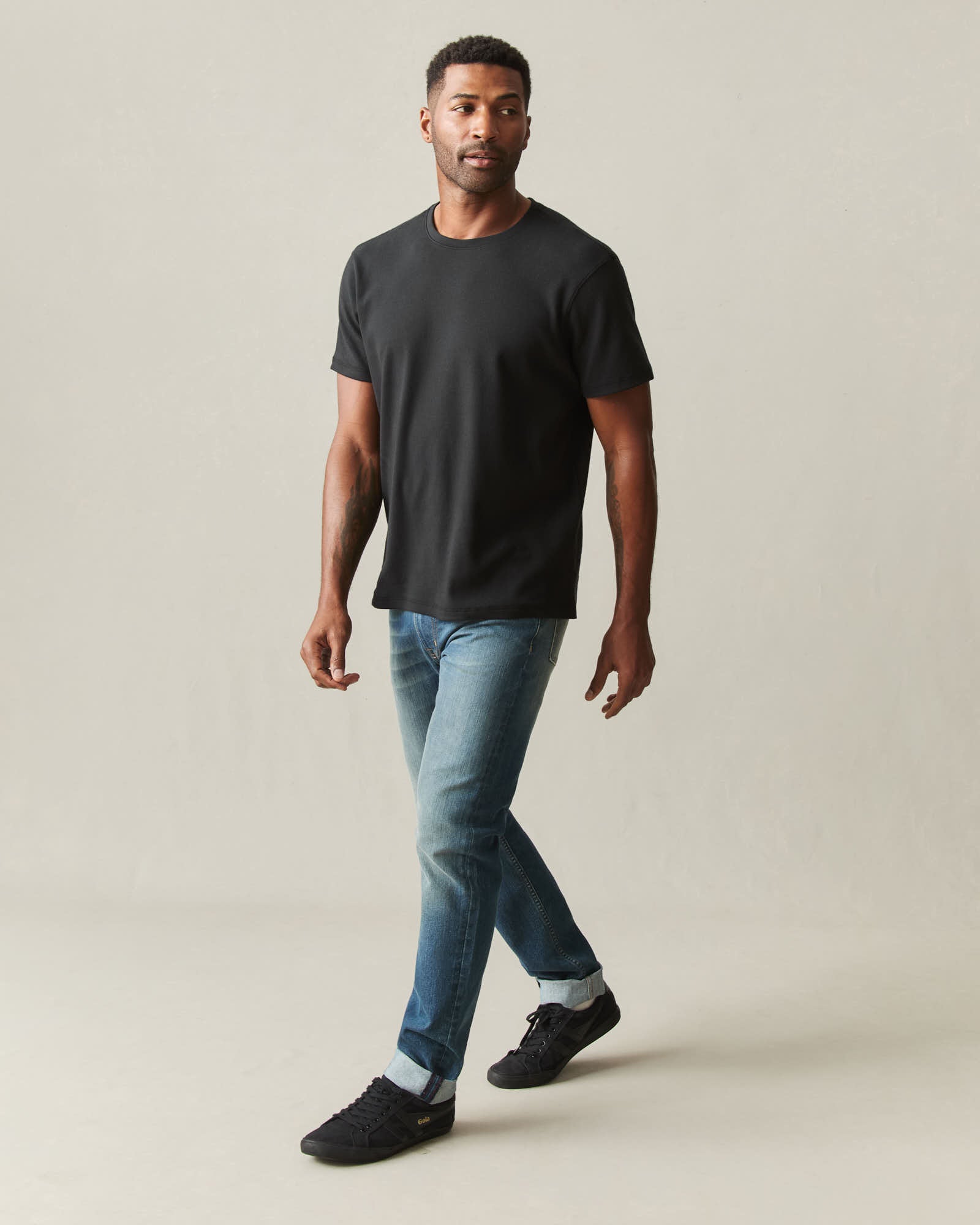 Men's Brushed Crew Tee - Black Solid