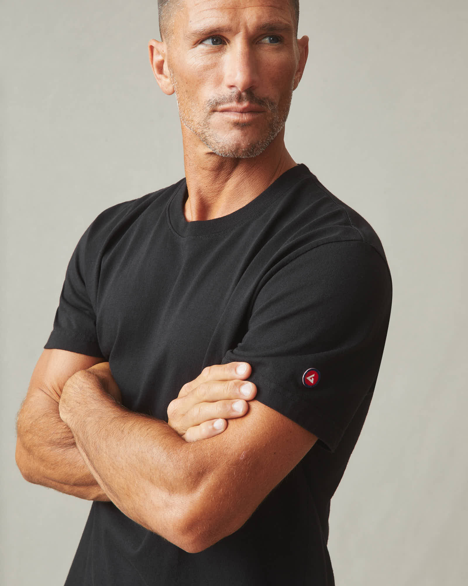 Men's Vintage Crew Tee - Black Men's Vintage Crew Tee - Black