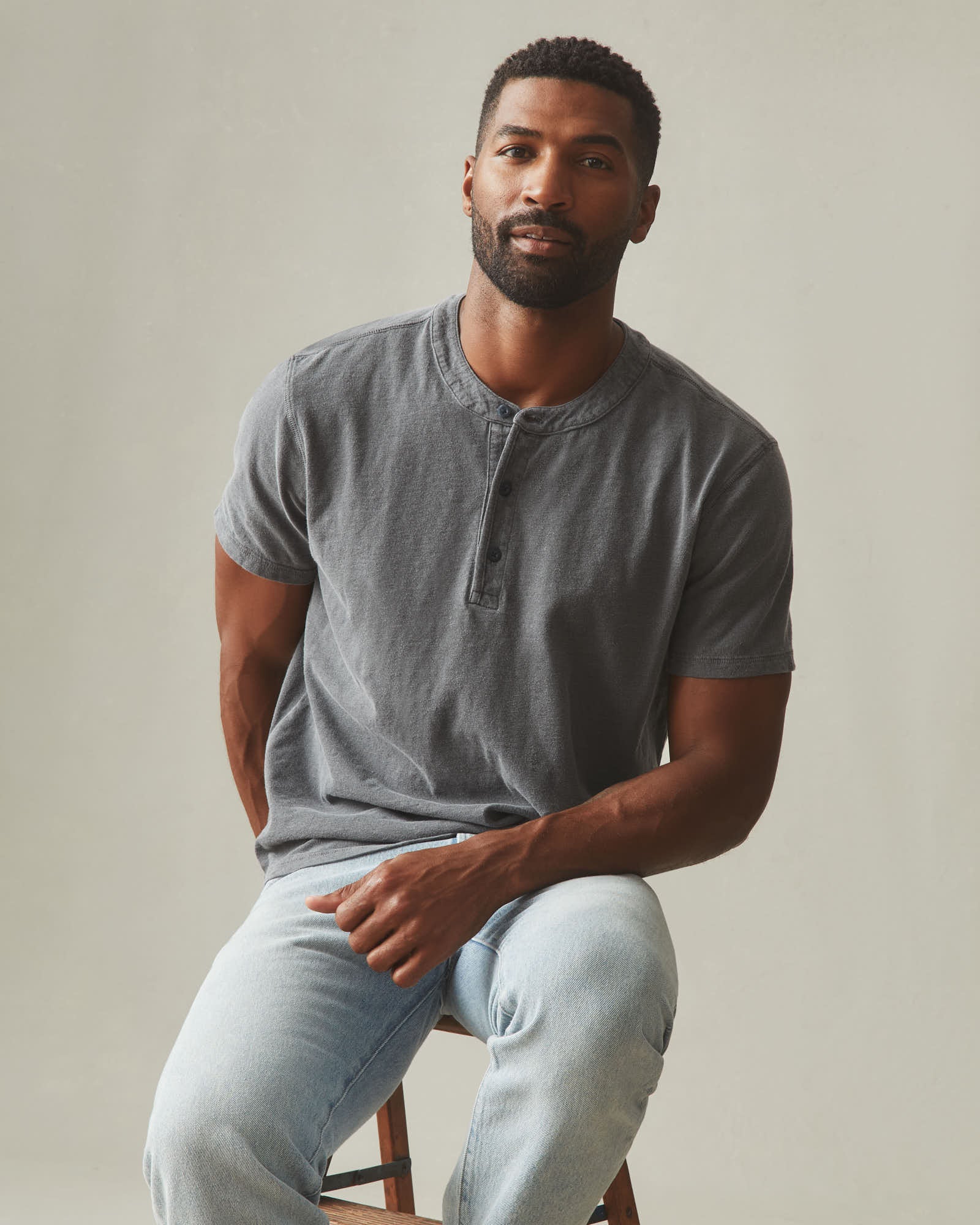 Men's Broken-In Premium Slub Henley - Washed Dark Charcoal