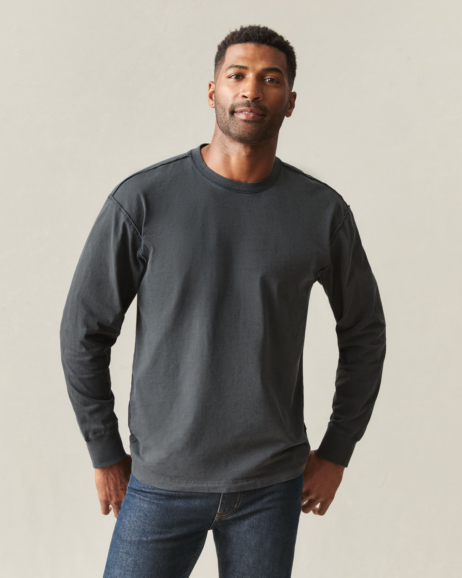 Men's Midweight Long Sleeve Tee - Black