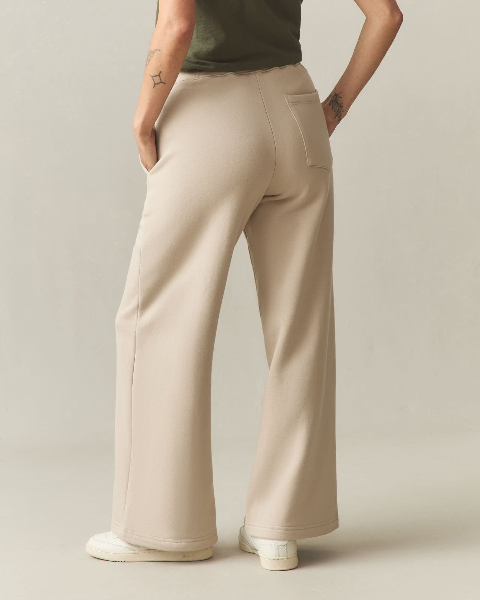 Women's Pintuck Flare Pant - Cobblestone