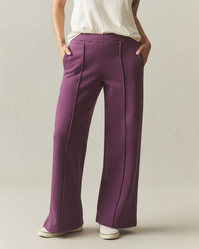 Women’s Pintuck Flare Pant