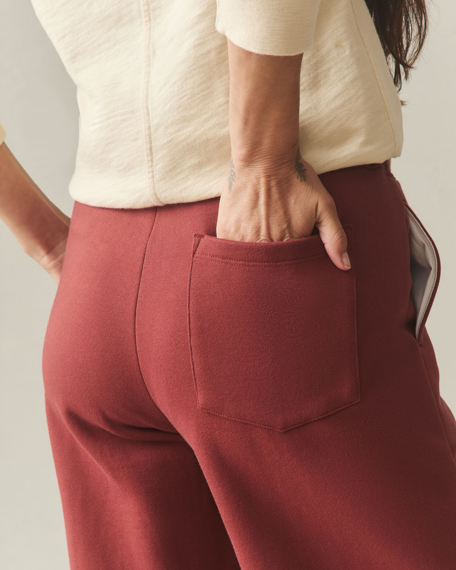 Women's Pintuck Flare Pant - Spiced Apple