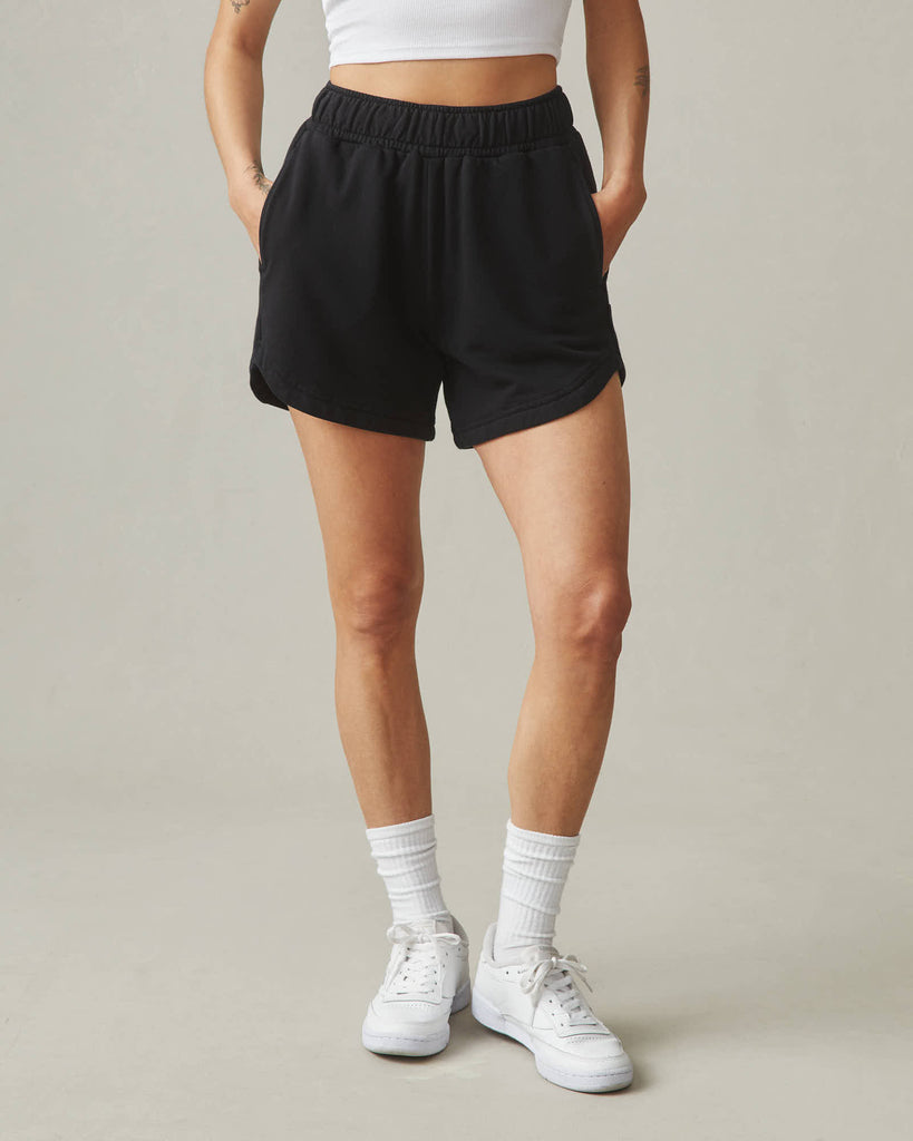 Women’s Curved Hem Short
