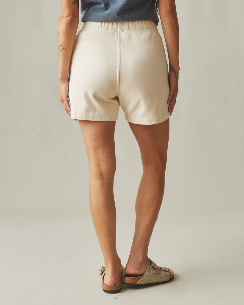 SIDE SLIT ADJUSTABLE SHORTS BEIGE Mサイズ Women's Side Slit French Terry Short - Cotton