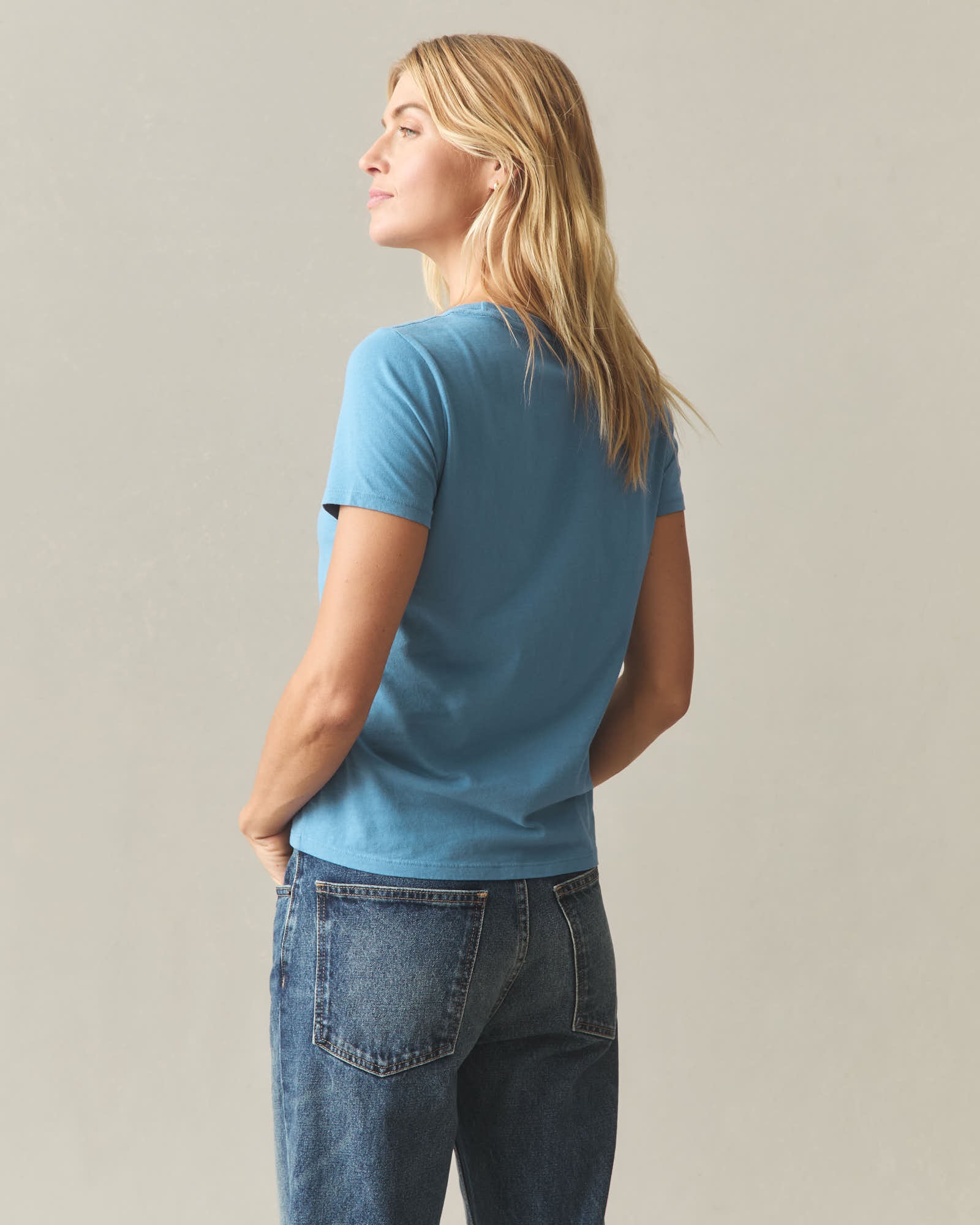 トップス AtLast COTTON TEE Women's Classic Cotton Crew Tee - Adriatic Blue