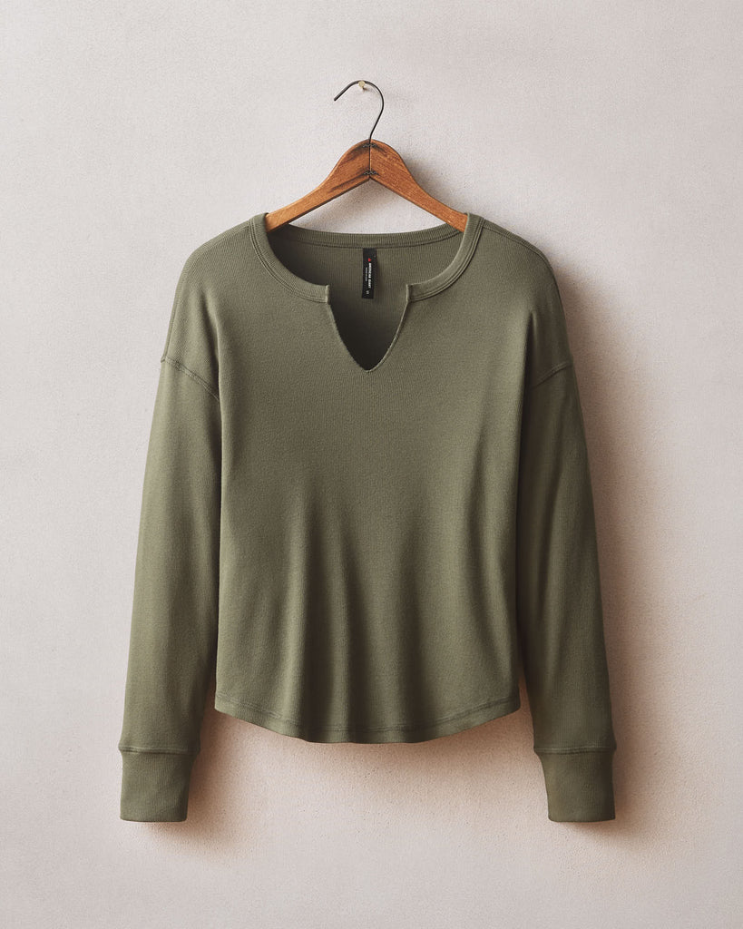 Women’s Luxe Rib V-Notch Long Sleeve