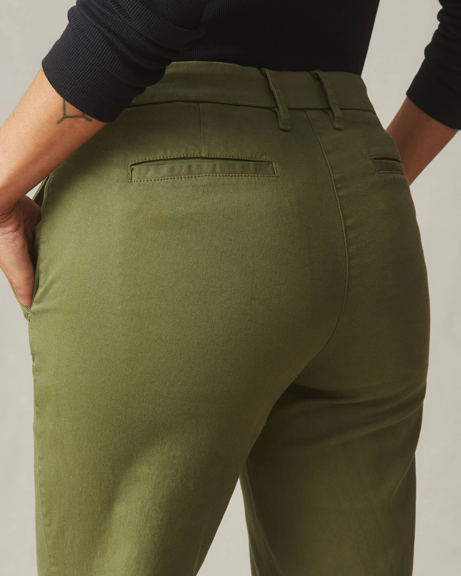 Women's Sawbuck Chino - Moss
