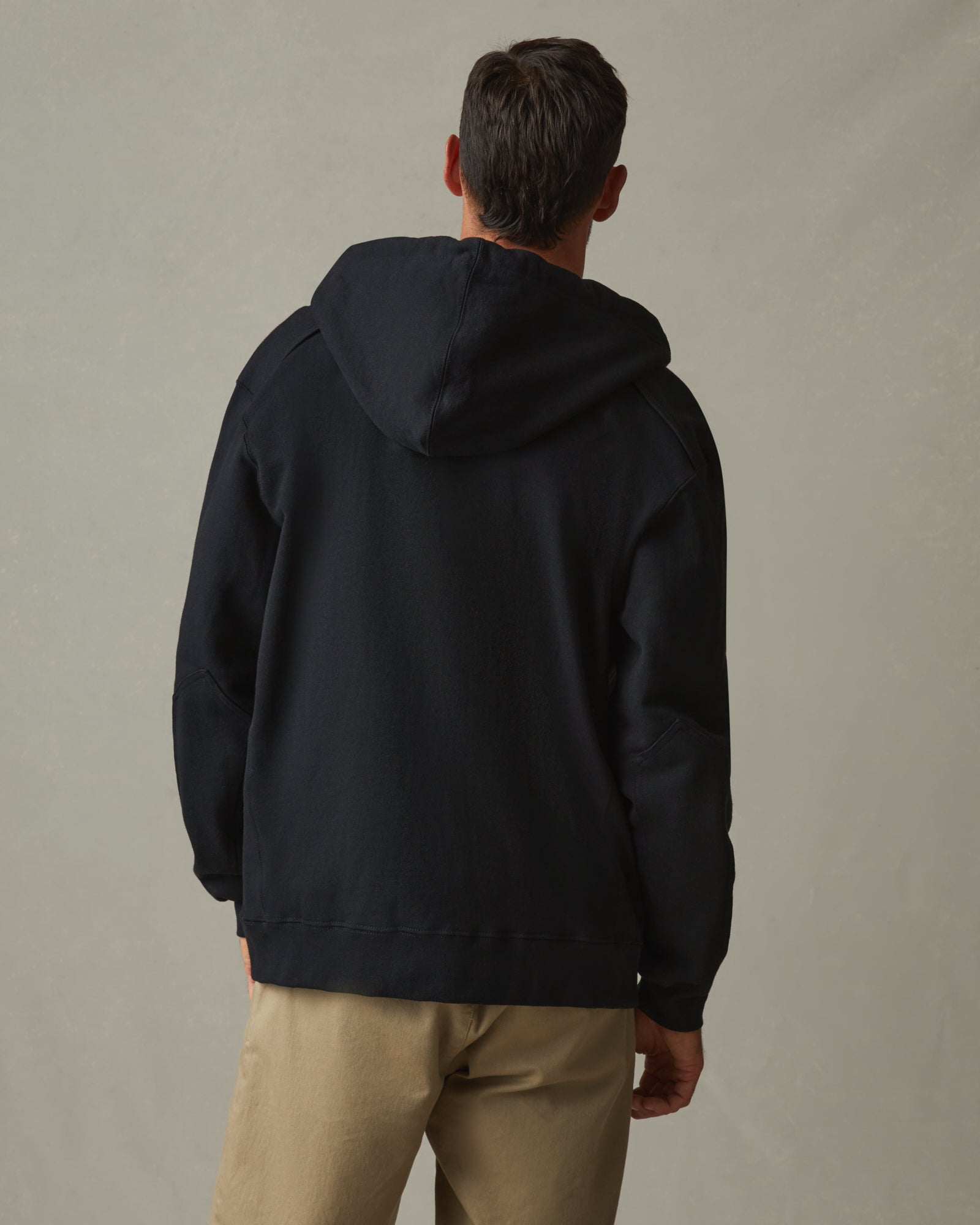 Relaxed Classic Full Zip - Black