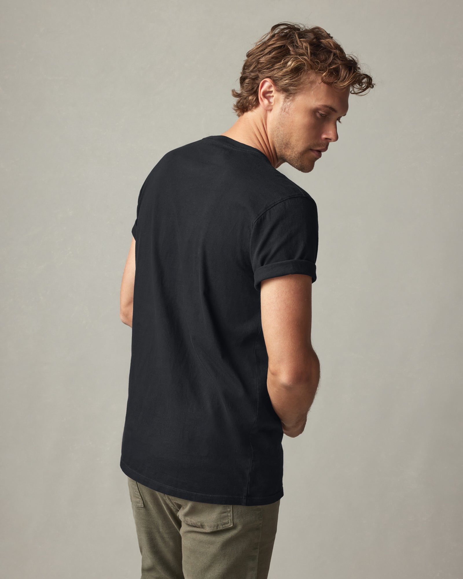Classic black deals t shirt