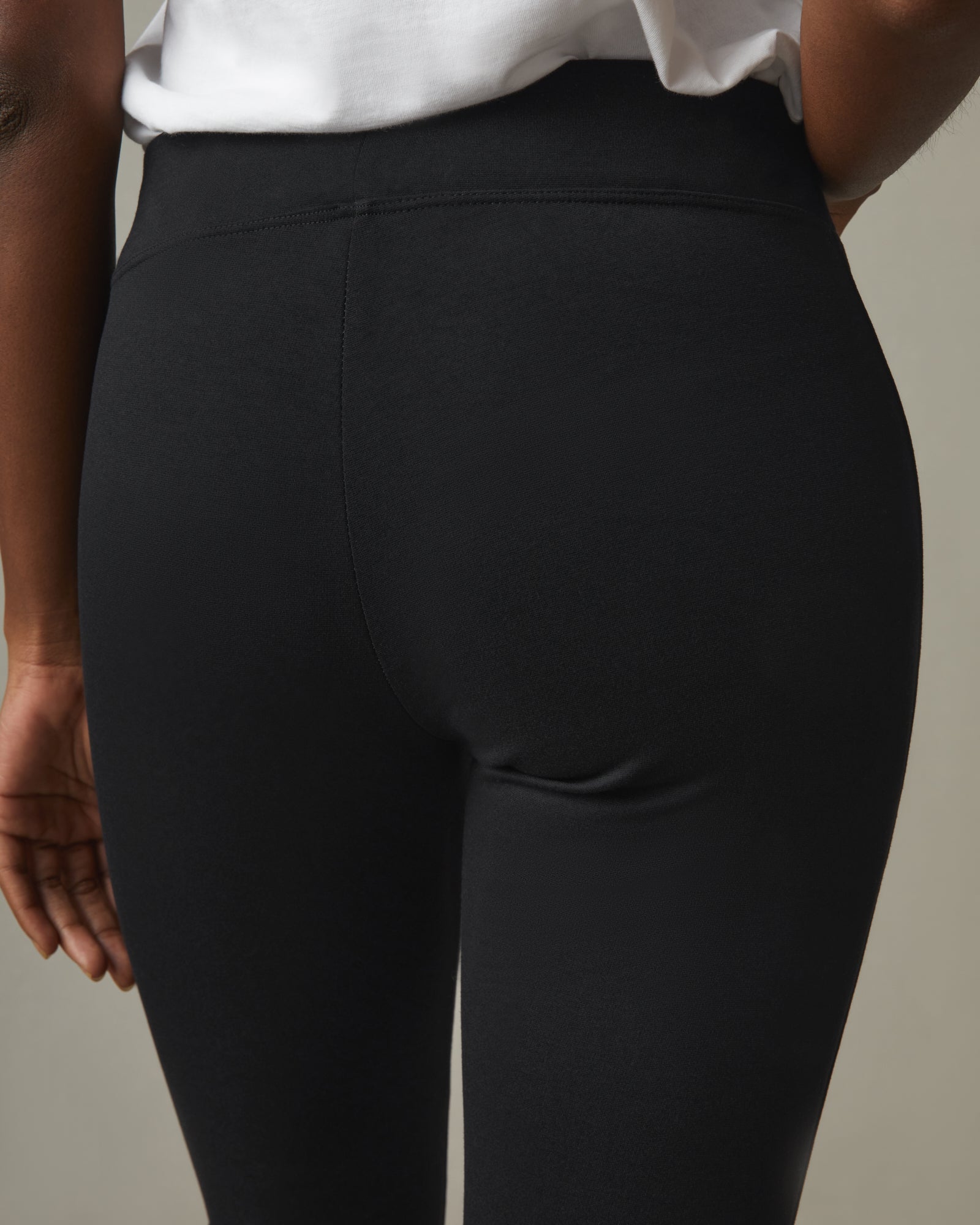 Buy Women Black Plain Legging Online in India - Monte Carlo