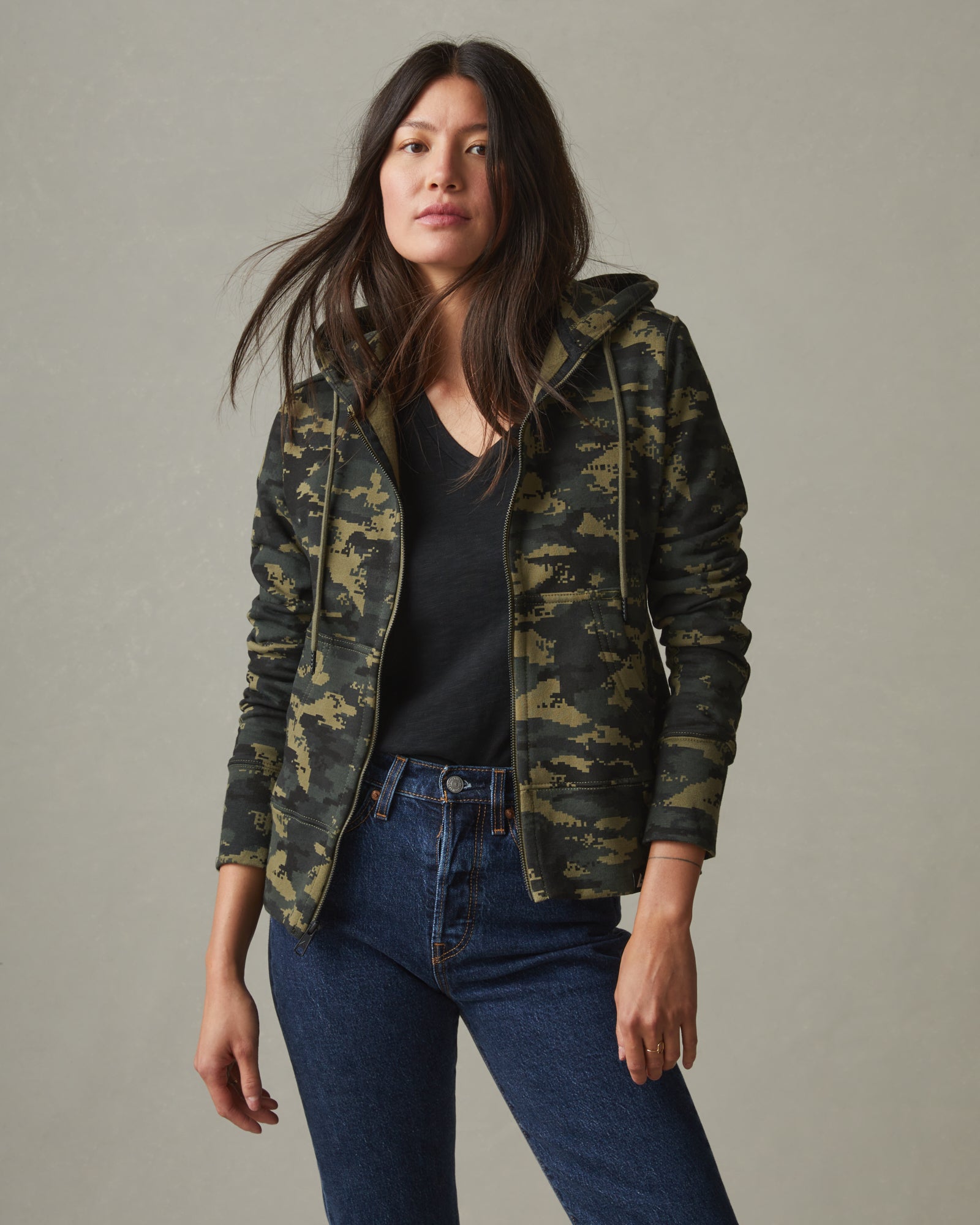 Women's Classic Full Zip - Drab Olive Digital Camo
