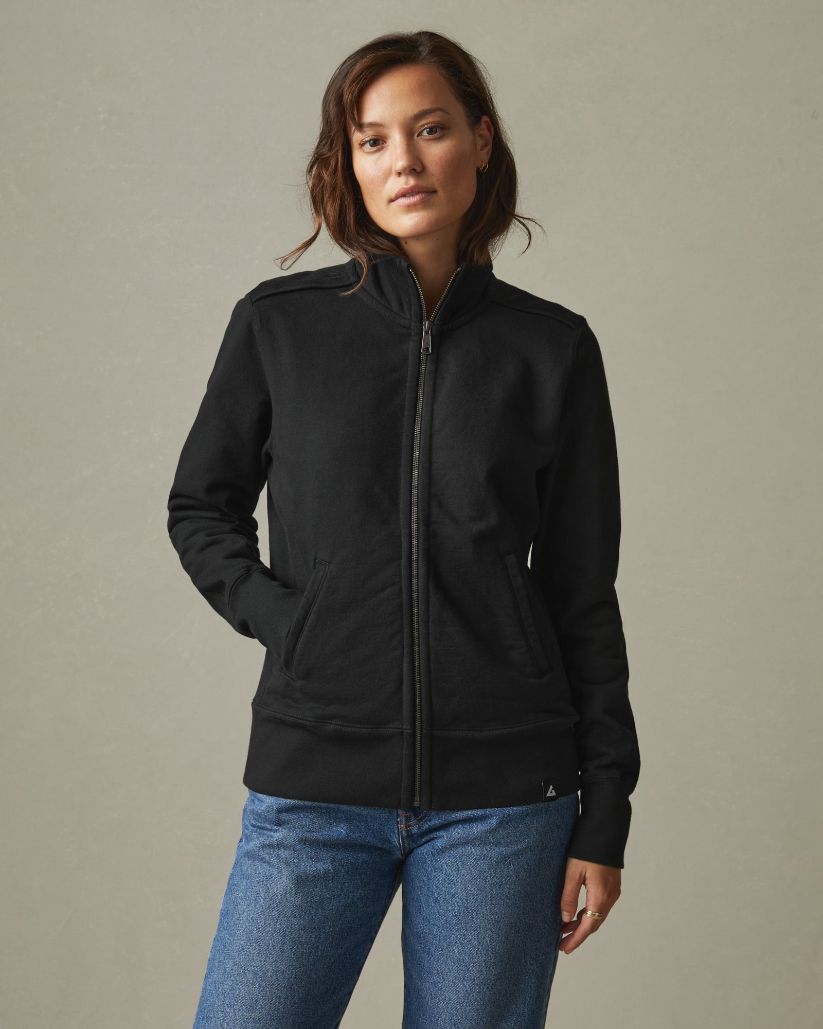 American Giant Women&s Classic Full Zip, Black (Size: M)