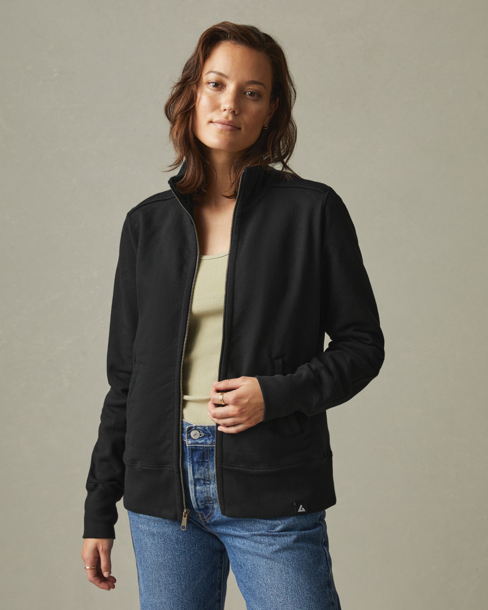 American Giant Women&s Classic Full Zip, Black (Size: M)