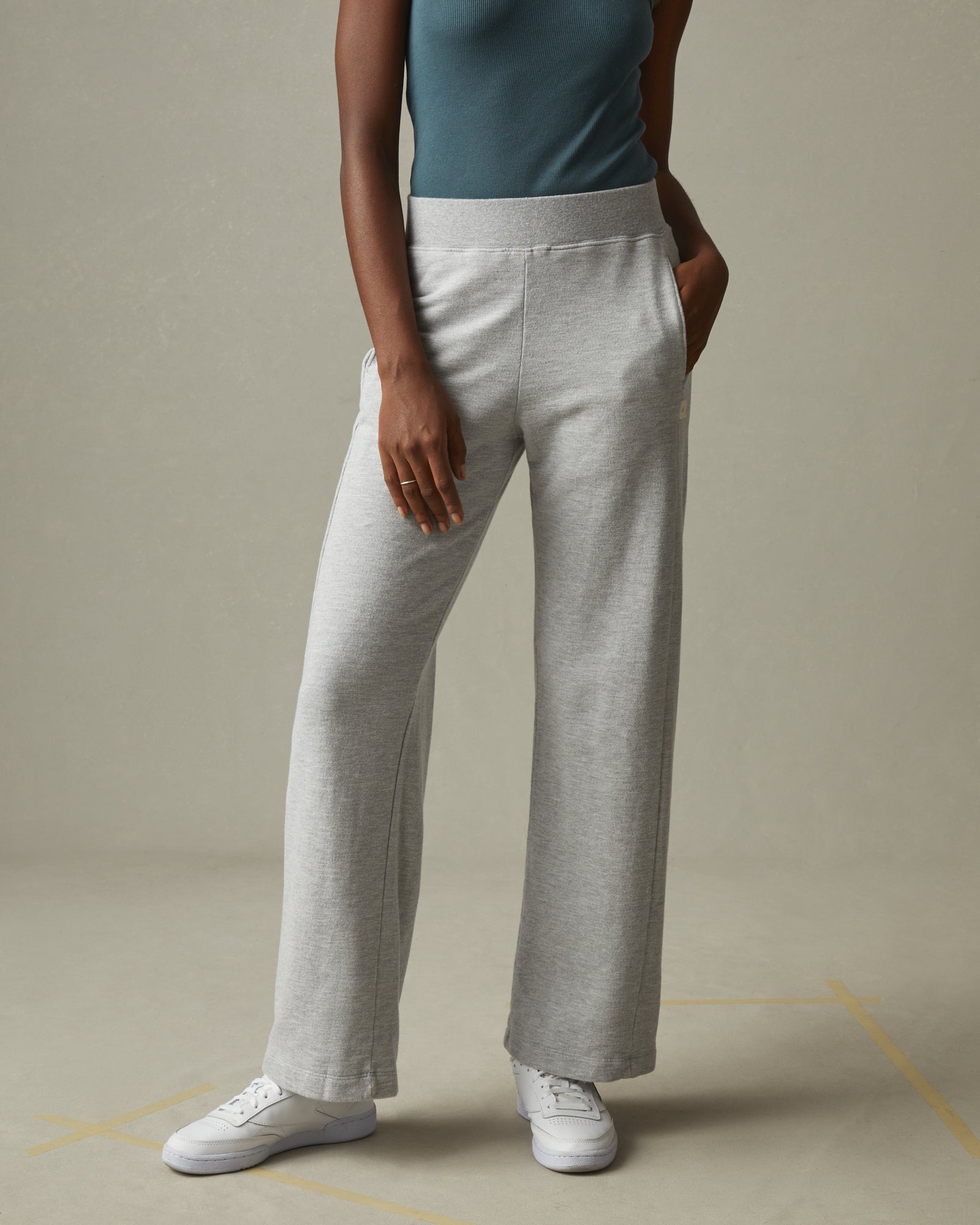 Standard Sweatpants Heather Grey – STANDARD ISSUE TEES