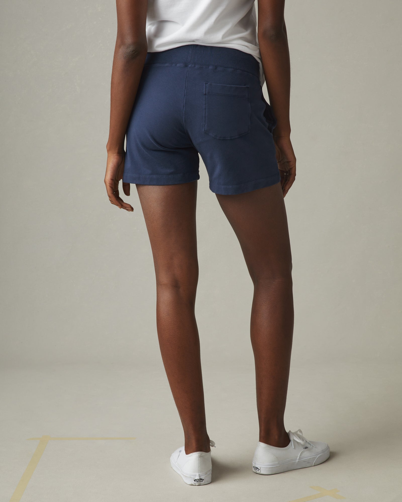 Navy booty deals shorts