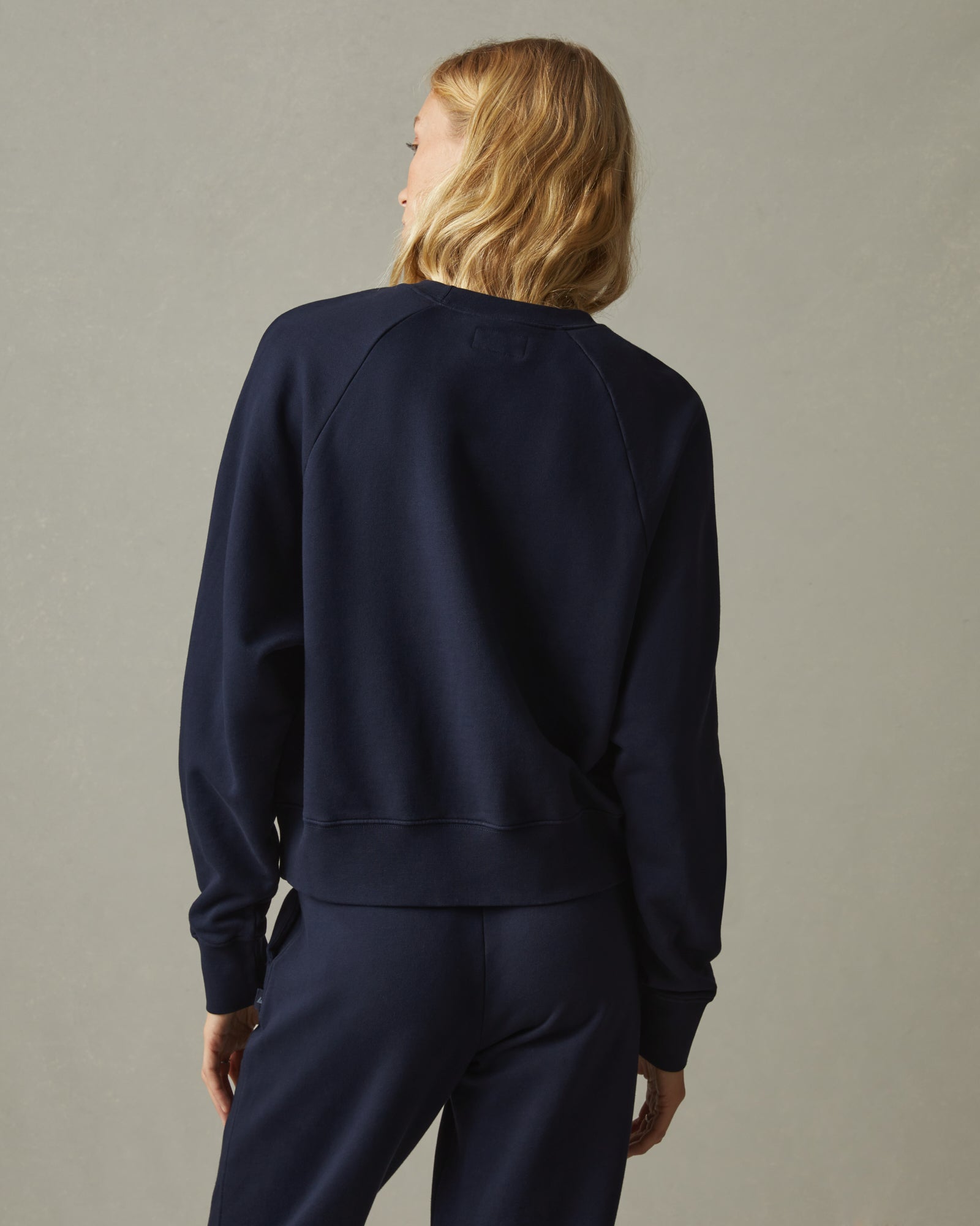 売れ筋商品|||アンティグア カットソー トップス レディース Women's Navy USWNT Victory Crewneck Pullover Sweatshirt Navy Womens Victory Crew – Antigua Apparel