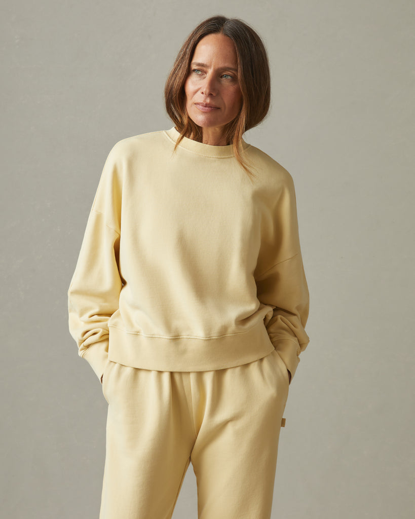 Women’s Premium Midweight Oversized Crew
